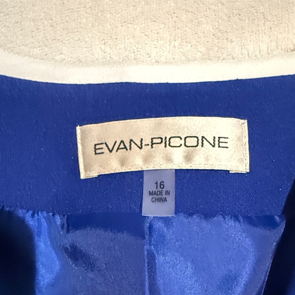 Evan Picone Royal Blue Blazer with White Trim - Picture 2 of 6